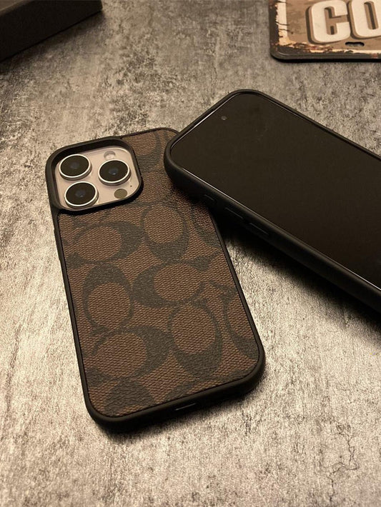 iPhone case 2010 |Leather, luxury and high-end - The Luxe Case