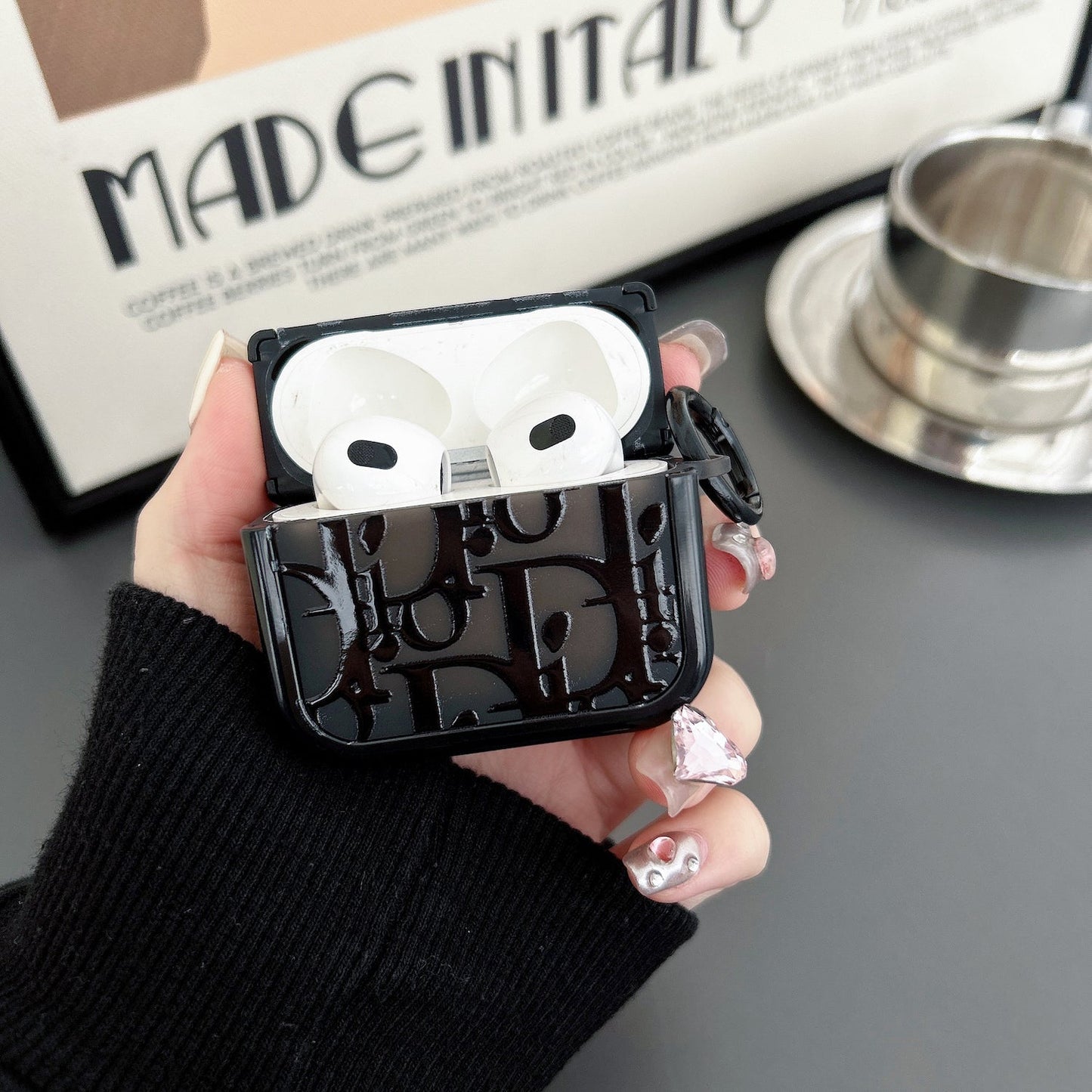 AirPods Case - The Luxe Case