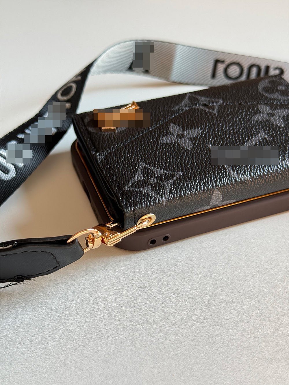 Black iPhone Case 2001 | Accordion card holder (subject to the video) - The Luxe Case