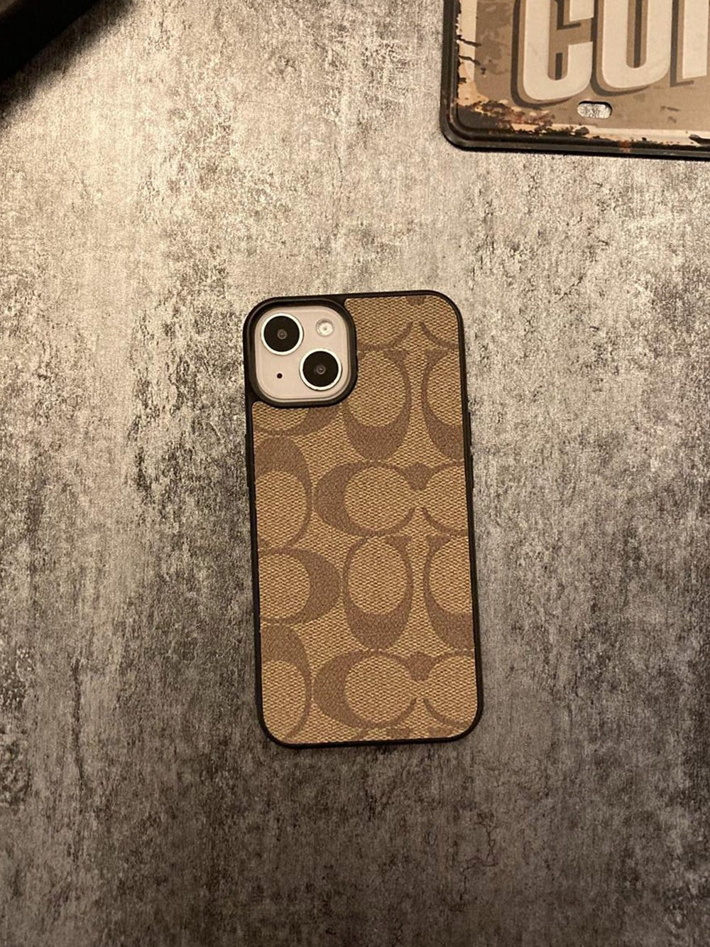 iPhone case 2010 |Leather, luxury and high-end - The Luxe Case