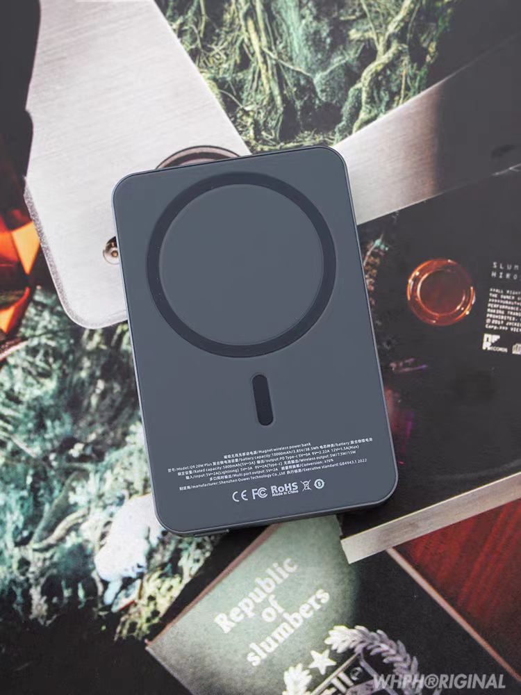 Magsafe Powerbank Magnetic Wireless Charger - The Luxe Case