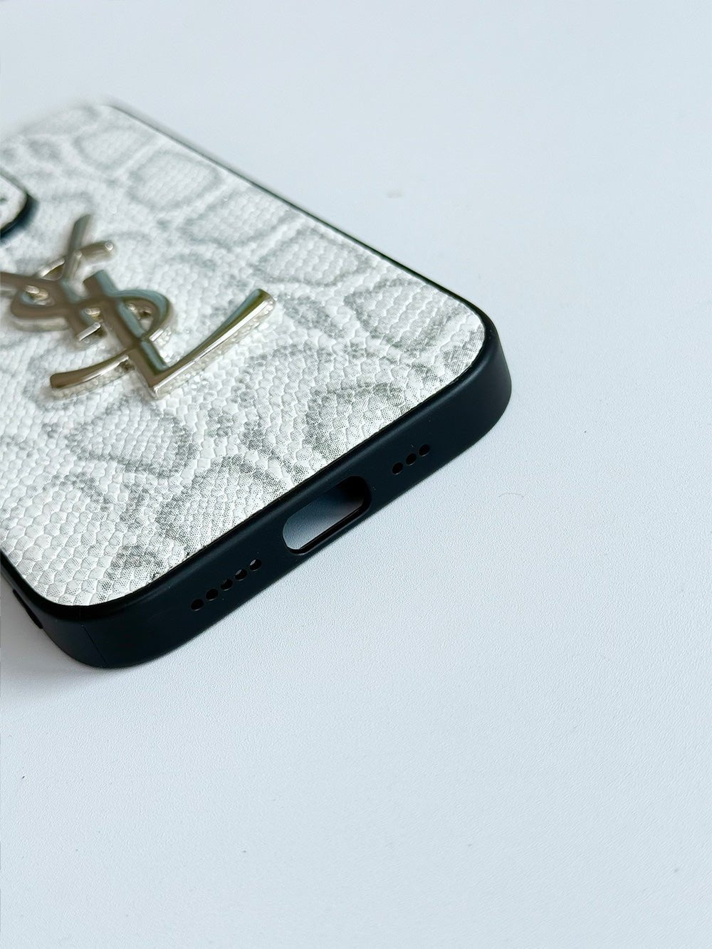 Y series Phone case 1018 | without card holder (subject to the video) - The Luxe Case